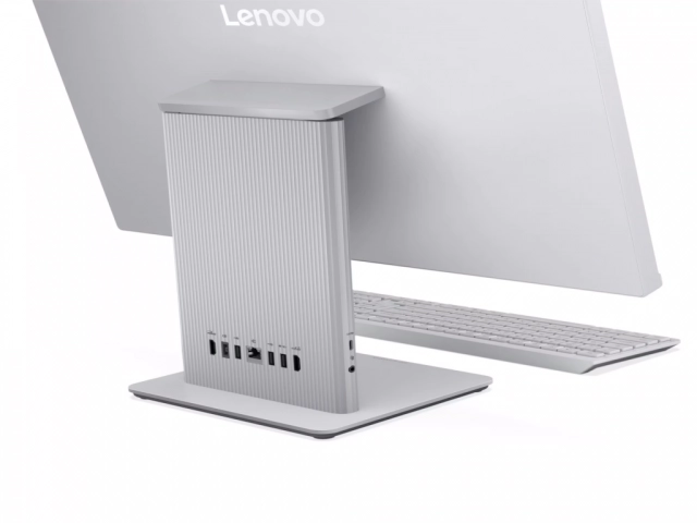 Racunar LENOVO IdeaCentre AIO 24IRH9 DOS/23.8" FHD IPS AG/i5-13420H/156GB/512GB SSD/USB miš i tastat